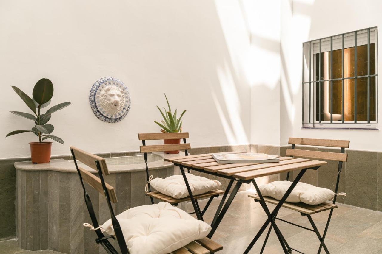 Isg Apartments Zaragoza-Free Parking Севиля Екстериор снимка