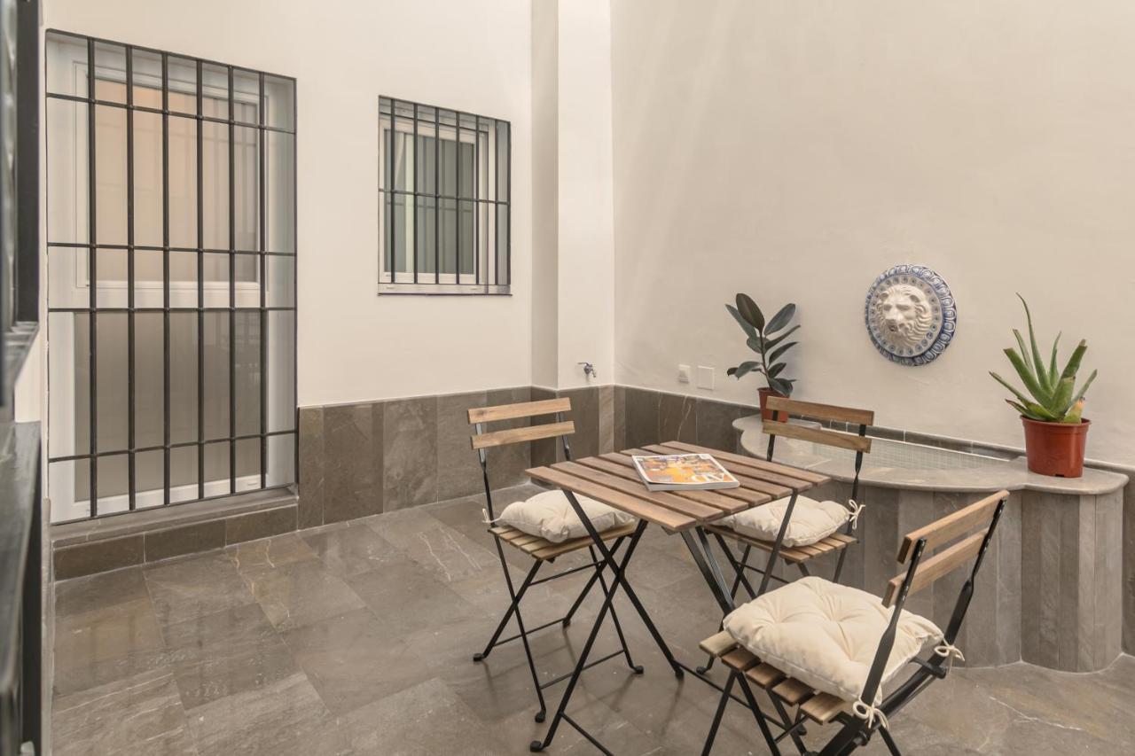 Isg Apartments Zaragoza-Free Parking Севиля Екстериор снимка