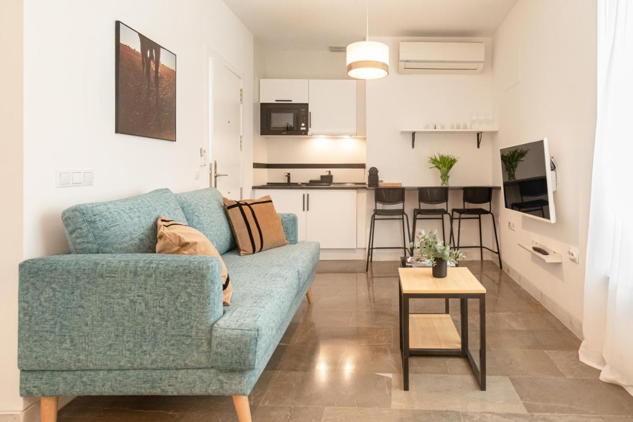 Isg Apartments Zaragoza-Free Parking Севиля Екстериор снимка