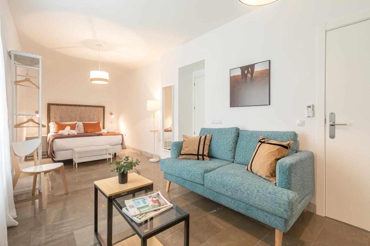 Isg Apartments Zaragoza-Free Parking Севиля Екстериор снимка