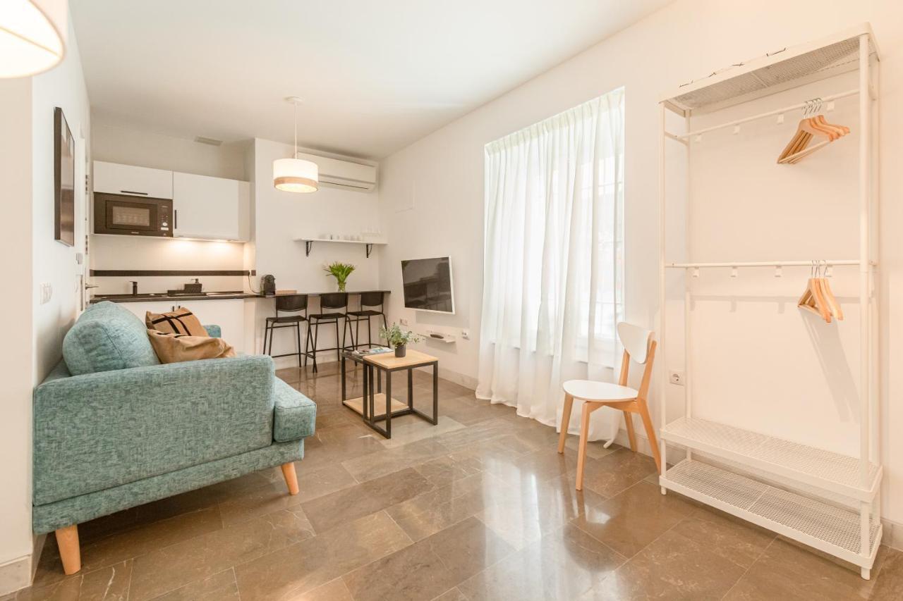 Isg Apartments Zaragoza-Free Parking Севиля Екстериор снимка