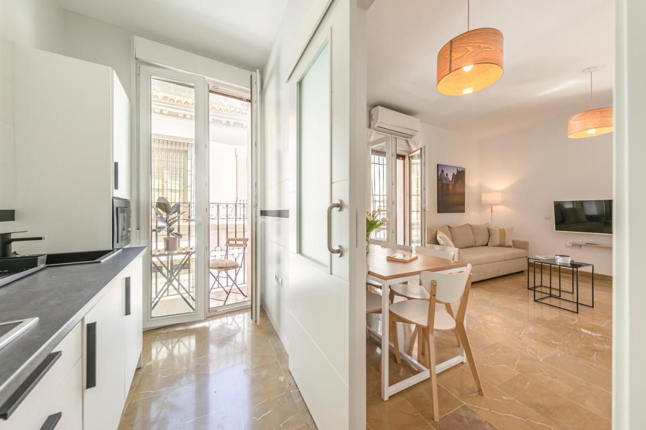 Isg Apartments Zaragoza-Free Parking Севиля Екстериор снимка