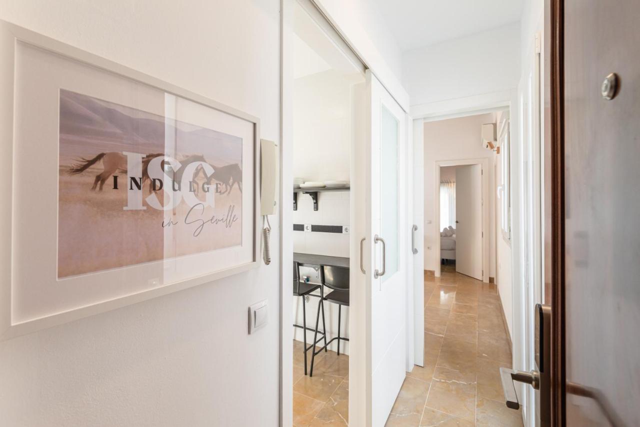Isg Apartments Zaragoza-Free Parking Севиля Екстериор снимка