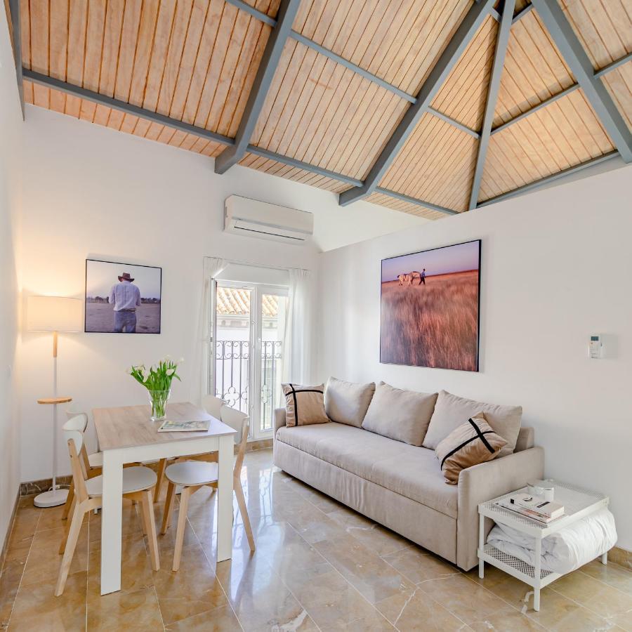 Isg Apartments Zaragoza-Free Parking Севиля Екстериор снимка