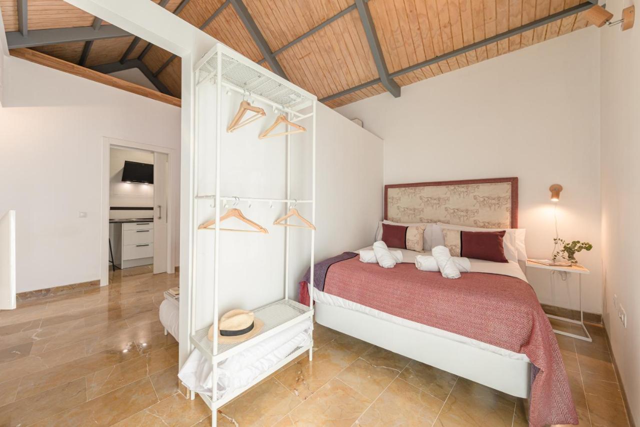 Isg Apartments Zaragoza-Free Parking Севиля Екстериор снимка
